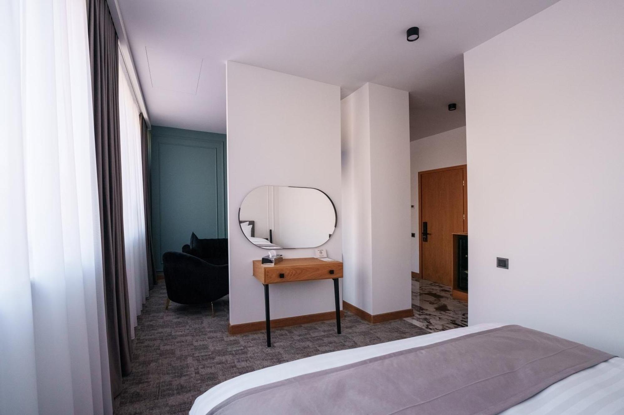 Revive Boutique Hotel 예레반 외부 사진