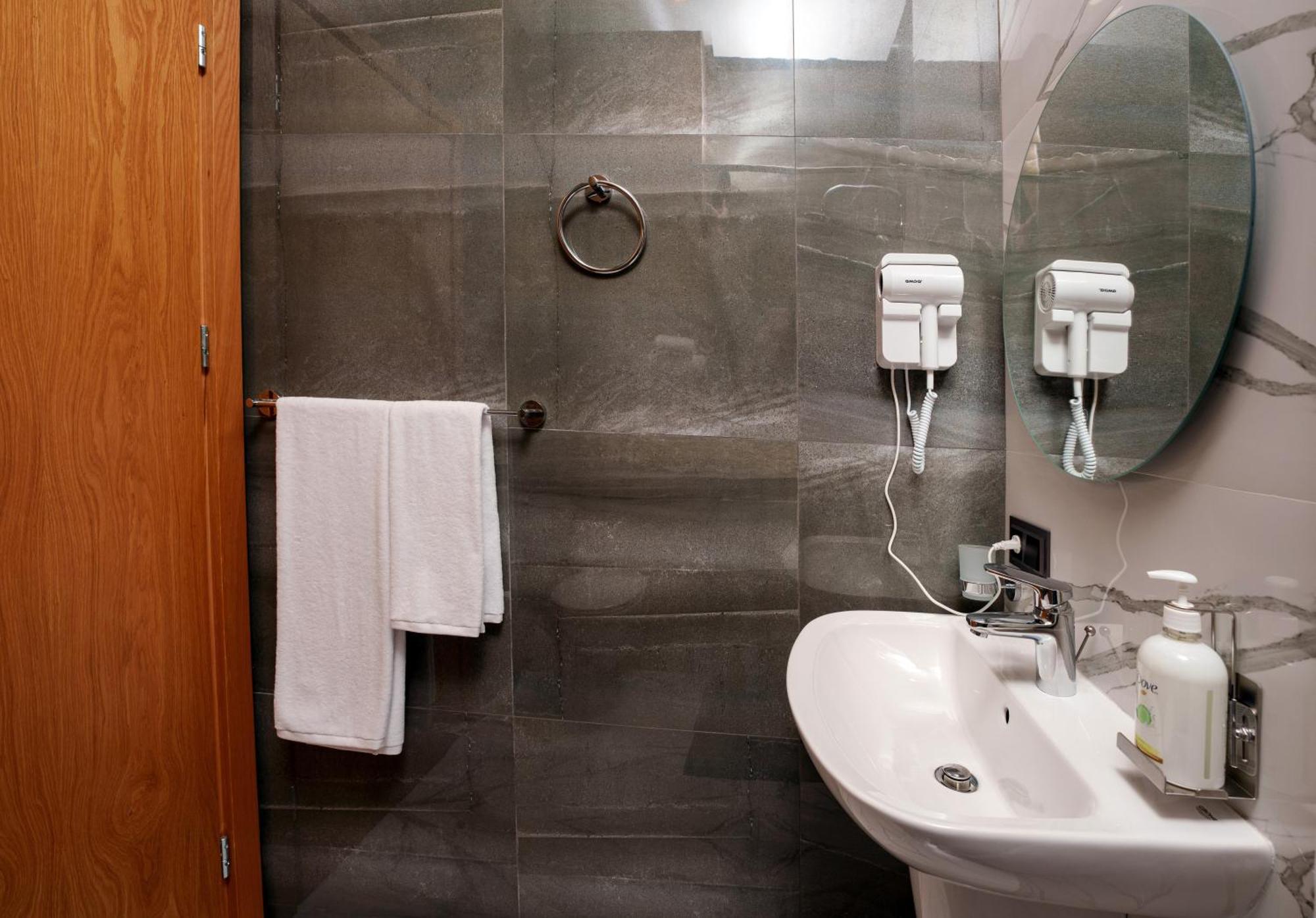 Revive Boutique Hotel 예레반 외부 사진