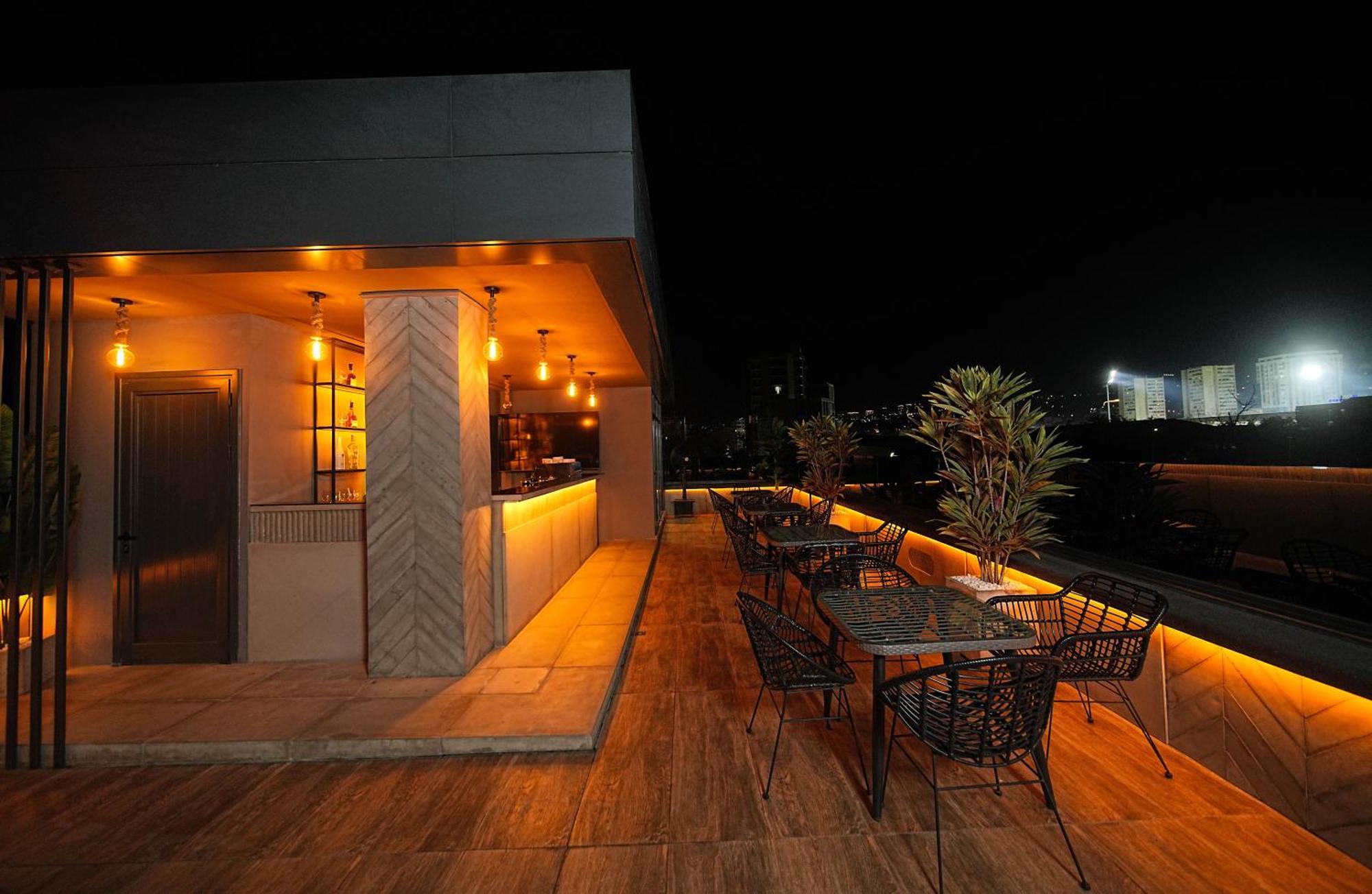 Revive Boutique Hotel 예레반 외부 사진